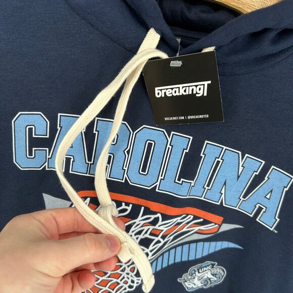 NWT Men's Navy Blue NCAA North Carolina Tarheels Basketball Hoodie Sweatshirt XL - Picture 3 of 6